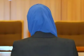 Žalba odbijena: Žena s hidžabom ne može da radi kao sutkinja, njemački sud odlučio da je državna neutralnost važnija od vjerske slobode