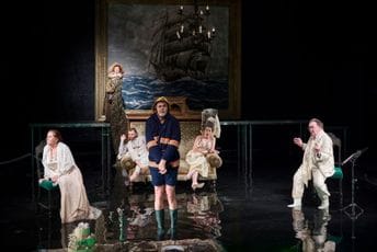 "Ćelava pjevačica" i "Contra mundum" pred beogradskom publikom "Ćelava pjevačica" i "Contra mundum" pred beogradskom publikom