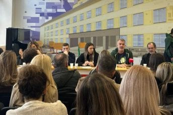 Perspektiva cetinjske gimnazije: Profesori i učenici traže modele opstanka najstarije srednjoškolske ustanove u prijestonici