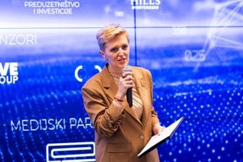 Crna Gora treba strateški pristup razvoju AI politika, ulaganje u ljudske resurse, regulatorni okvir i povezivanje institucija, kompanija i istraživača