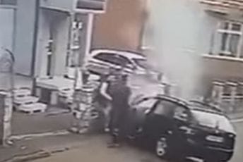 Video uznemirujuće sadržine: Rožajca terete da je čovjeka namjerno udario autom, pa ga tukao palicom