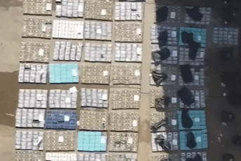 (VIDEO) Kolumbijska ratna mornarica zaplijenila gliser sa 4,5 tona kokaina, presretnut na putu do SAD-a (VIDEO) Kolumbijska ratna mornarica zaplijenila gliser sa 4,5 tona kokaina, presretnut na putu do SAD-a