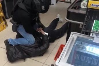 (VIDEO) Pogledajte hapšenje Ulame i Tomaševića u Beogradu: "Škaljarcima" lisice na ruke stavljene u prodavnici i na ulici