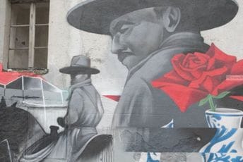 Osman Bajrami iz Turske darovao Staroj varoši mural