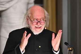 Nobelovac Krasnahorkai održao zanimljiv govor, pominjao Maska, čovjeka upitao – ko si ti?