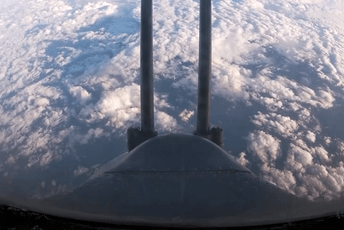 (VIDEO) Kineski i ruski avioni u zajedničkoj patroli blizu Japana, Tokio podigao uzbunu