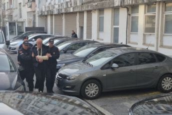 Vuleviću određeno zadržavanje do 72 sata, branio se ćutanjem