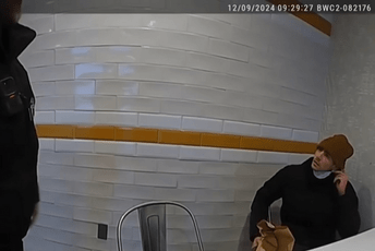 (VIDEO) Objavljen snimak hapšenja Luiđija Manđonea u Mekdonaldsu