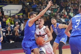 Domaći bolji u nastavku: Poraz Mornara u Tuzli