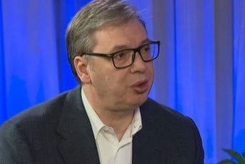 Vučić: Neću da glumim Crnu Goru, ne mogu da budem toliko jadan