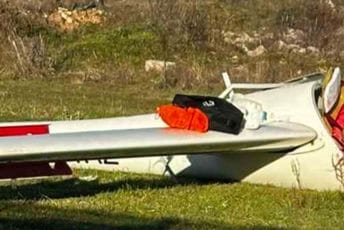 Nikšić: Srušio se mali avion na Kapinom polju, stradao pilot