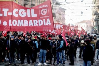 Zatvorene škole, fabrike, obustavljen javni prevoz: Generalni štrajk paralisao Italiju