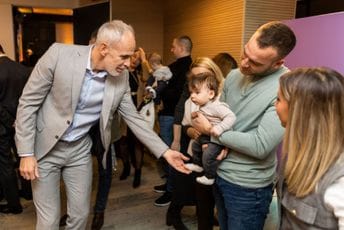 MK group i AikGroup izdvojile 100.000 eura za „Podršku porodici”