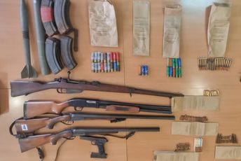 Bijelo Polje: Policija pronašla oružje, municiju i minu