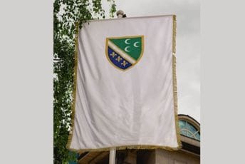 Bošnjačko vijeće osudilo postupak Košarkaškog saveza zbog uklanjanja bošnjačke zastave: Nadležne institucije da reaguju