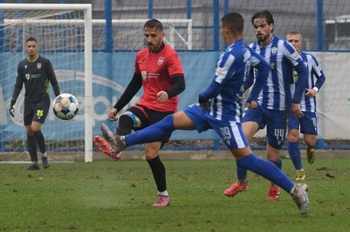 Gotova jesen: Dečić u 90. minutu stigao do tri boda, malo je reći da je Budućnost u agoniji