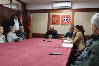 Pljevlja: Bolnice pune, razmotriti privremeno gašenje TE i obustavu nastave u školama