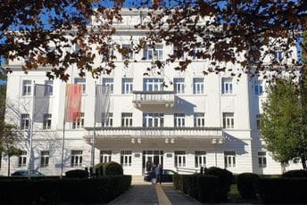 Ko su direktori iz redova DNP-a kojima se obratio Mujović?