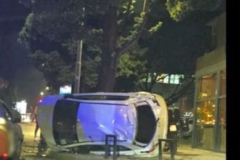 Podgorica: Prevrnulo se vozilo, jedna osoba transportovana u Urgentni centar