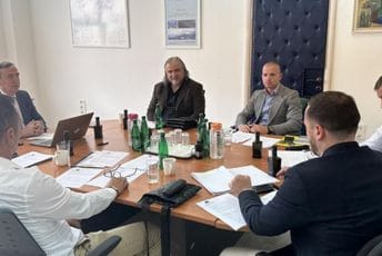 Ružičić i Ognjenović traže: Razriješite Krsta Radovića