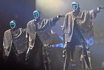 (VIDEO) Plesna tačka humanoidnih robota na koncertu u Čengduu oduševila korisnike društvenih mreža