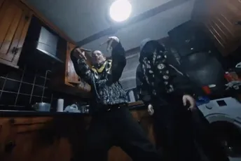 Pojavili se zajedno u spotu: Šalame ipak nije misteriozni reper iz Liverpula (VIDEO)