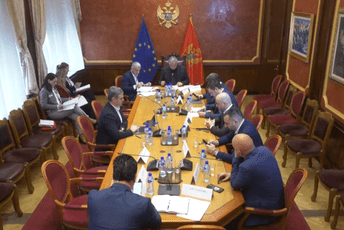 HRA: Predlog Zakona o unutrašnjim poslovima suprotan Ustavu, ugrožaaju se prava službenika na odbranu