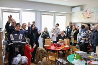 Kuća maslina i MZ Stari Bar priredili novogodišnju atmosferu za Društvo roditelja djece sa posebnim potrebama
