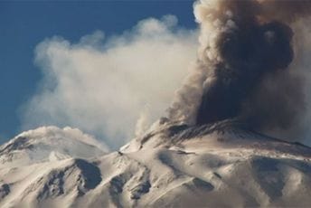 Etna ponovo eruptirala