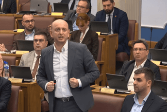 Knežević: DNP neće glasati za Šćepanovića ako ne pozove Botunjane na razgovor