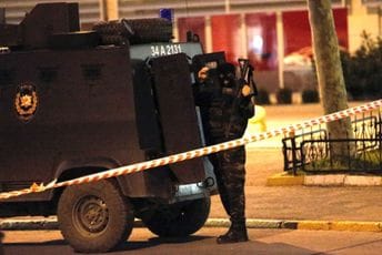 Pucnjava u Turskoj: Ubijena tri policajca i šest ISIL-ovaca