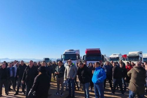 Više od 200 kamiona kreće sa Carinskog terminala u podne