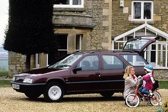 Trideset ljudi dijeli jedan automobil: Nesvakidašnja akcija žitelja jednog francuskog sela