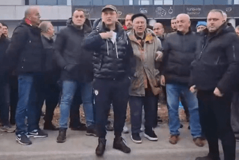 Knežević: Sjutra se gledamo u 10, dođite u što većem broju