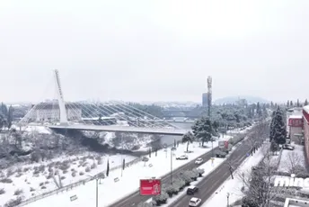 (VIDEO) Pogledajte snimak iz vazduha: Podgorica prekrivena snijegom