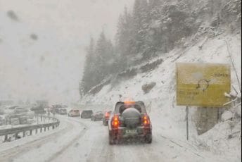 AMSCG: Uspostavljeno saobraćanje na auto-putu i prema Nikšiću, totalna obustava od Kolašina prema Beranama