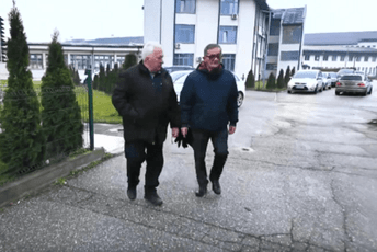 Rekorderi u akcijama dobrovoljnog davanja krvi: Vlajko i Milorad spasili više od 330 života