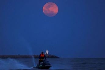 Prvi supermjesec u 2026. godini nam stiže večeras, u nekim dijelovima svijeta je već zasijao