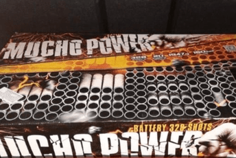 Oduzeta pirotehnika: Nikšićanin htio da unese više od 300 komada vatrometa u Crnu Goru