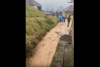 Bijelo Polje: Izlio se potok u Rogojevićima, kuće za sada nijesu ugrožene