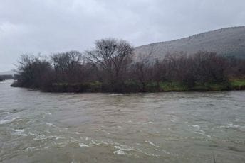 Izlile se rijeke u okolini Podgorice; Bojanović: Stanje kritično na više lokacija; Zečević: Građani da ne izlaze iz kuća bez prijeke potrebe