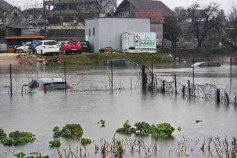 Situacija u Nikšiću stabilnija; Tripković: Odvodni kanali zatrpani što je dovelo do zadržavanja vode