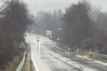 Zbog obilnih padavina zatvoren put Danilovgrad-Nikšić u mjestu Orja Luka