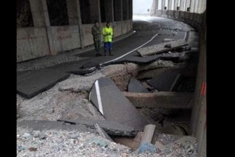 Urušio se put preko Jelovice, saobraćaj zatvoren do daljnjeg