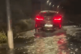 Više puteva oko Podgorice pod vodom: Pogledajte kako je kod Mareze (VIDEO)