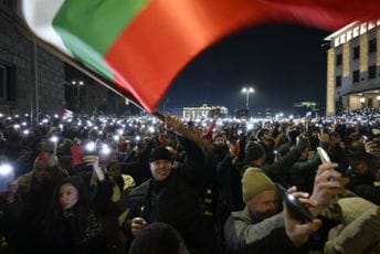 Kriza u Bugarskoj: Radev najavio da će dati mandat za sastavljanje vlade koaliciji desnog centra, alitičari ne vjeruju da će ona dobiti podršku