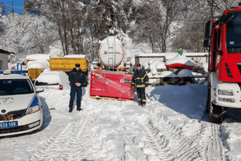 Snijeg paralizovao djelove Srbije: Vanredno stanje u 11 gradova i opština