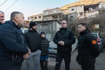 Ćulafić obišao poplavljena područja na Skadarskom jezeru: Situacija danas bolja, ostajemo u pripravnosti