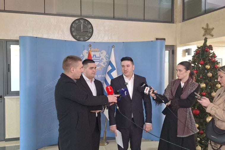 Dajković: Nijesmo više dio vlasti u Podgorici, smijenio me Spajić, ne Mujović Dajković: Nijesmo više dio vlasti u Podgorici, smijenio me Spajić, ne Mujović