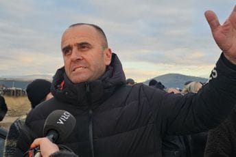 Bećirović: Nemamo povjerenje u Mandića, Knežević i dalje uz nas